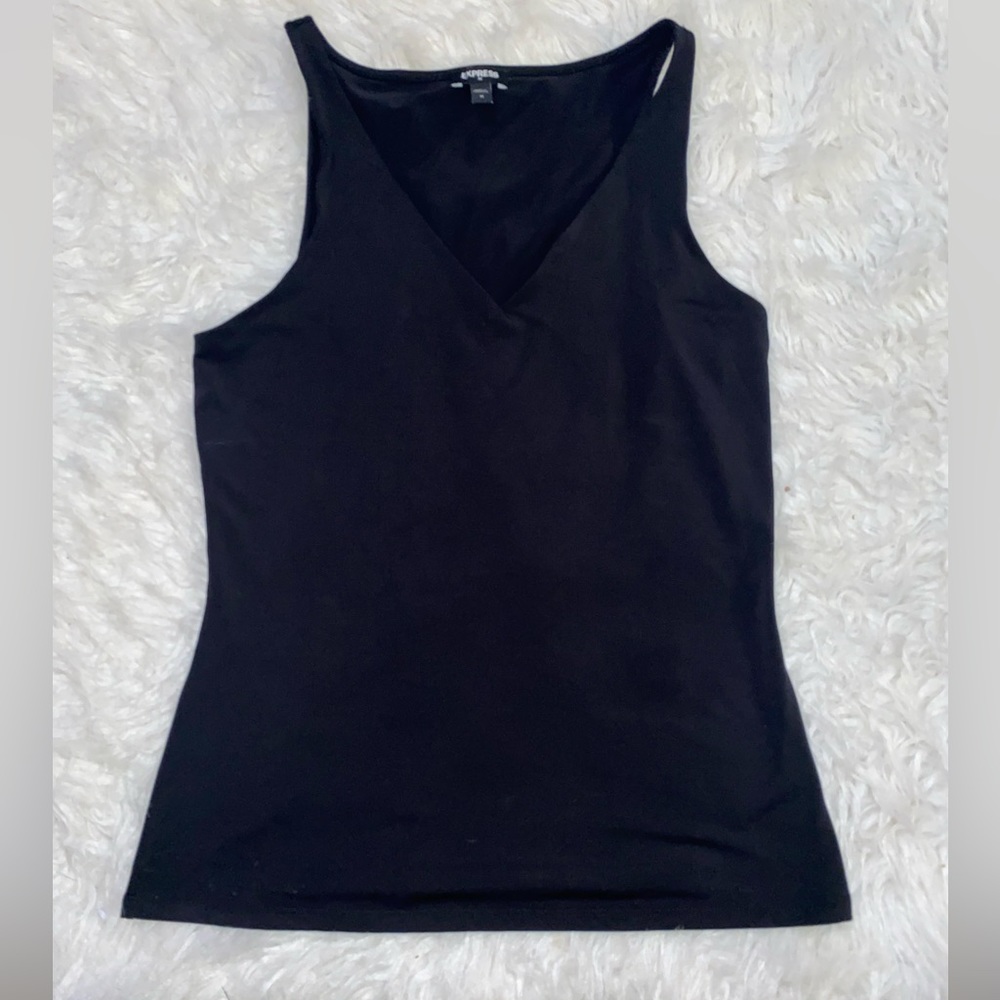 Express Body Contour Top - Picture 8 of 8